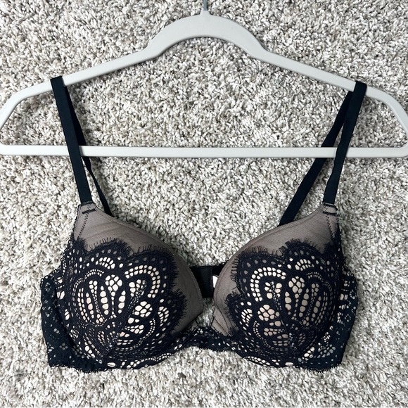 Victoria's Secret Other - Victoria’s Secret Bra Women’s 36C Dream Angels Black Lace Push-Up